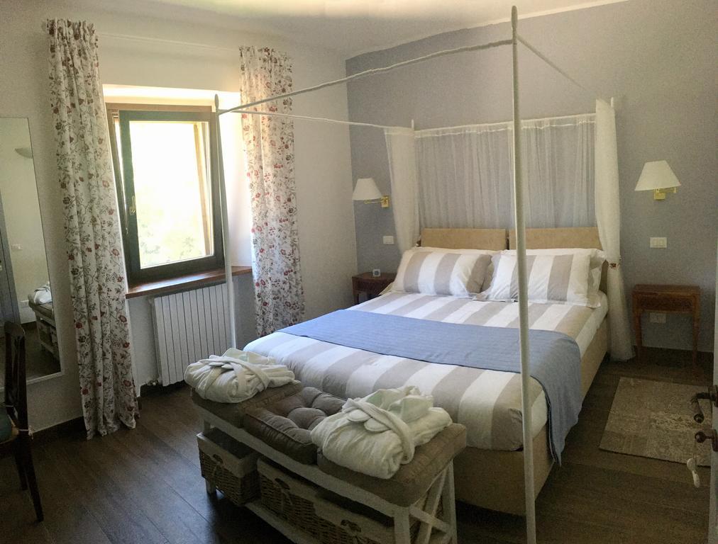 Il Colle Delle Terrazze Hotel Fano Buitenkant foto