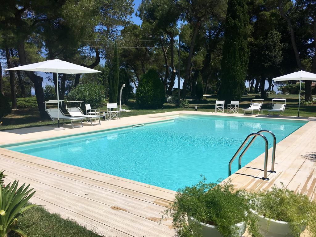 Il Colle Delle Terrazze Hotel Fano Buitenkant foto